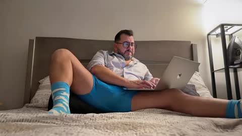 Snapshot of allessandro699 chatting on October 19, 12:15 am Allessandro online show from October 19, 12:15 am