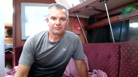 allnaked4 online show from June 15, 10:02 pm