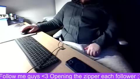 allowis2 online show from December 15, 9:23 pm