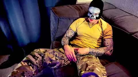 Justin online show from December 16, 9:09 pm