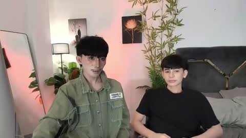 kim and josh online show from February 26, 6:53 pm