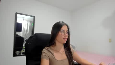 almighty2504 online show from March 4, 2:40 am