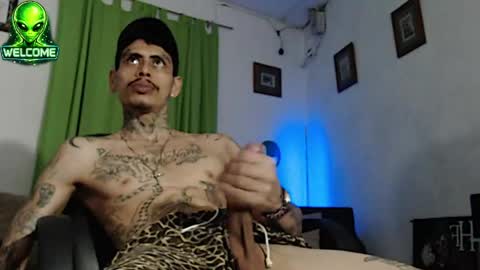 Alpha Zom online show from May 19, 1:56 am