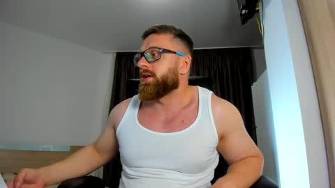 Alphaalexxx Lets reach Me 100 thumbs up online show from June 4, 3:18 pm
