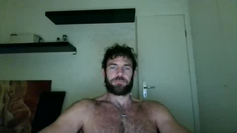 alphah_hunk online show from October 28, 7:27 pm