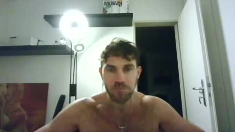 alphah_hunk online show from November 17, 7:06 pm