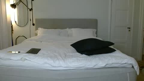 alphahung23 online show from February 3, 6:22 am