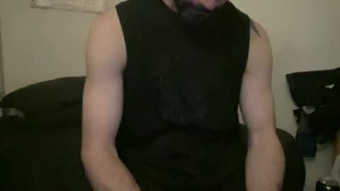 Snapshot of alphajosh chatting on December 18, 4:31 am alphajosh online show from December 18, 4:31 am