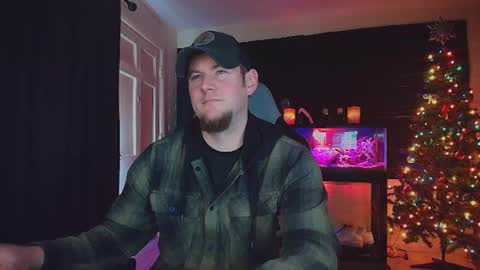 Snapshot of alphanuts101 chatting on December 13, 5:32 pm Ryno online show from December 13, 5:32 pm