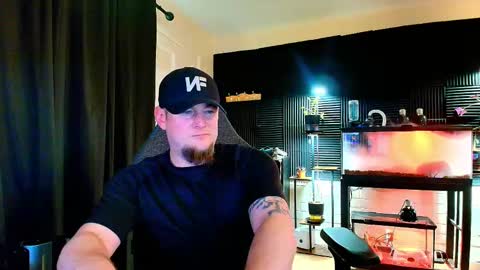 Snapshot of alphanuts101 chatting on September 12, 7:25 pm Ryno online show from September 12, 7:25 pm