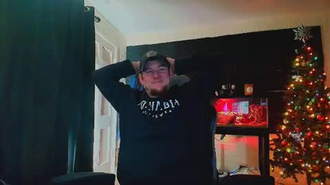 Snapshot of alphanuts101 chatting on December 20, 4:36 pm Ryno online show from December 20, 4:36 pm