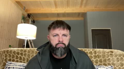 Snapshot of alphasparks chatting on October 24, 3:30 am Jhonny online show from October 24, 3:30 am