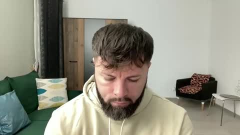 Snapshot of alphasparks chatting on January 8, 3:40 am Jhonny online show from January 8, 3:40 am