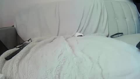 alwayshorny_for_you online show from May 6, 6:41 pm