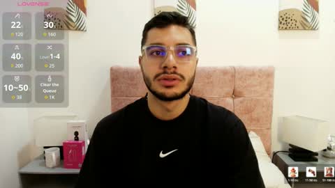 Amadeo Wild online show from March 8, 3:38 pm