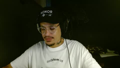 amateurmen33 online show from April 11, 6:44 pm