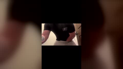 amaxwell1023 online show from April 24, 7:00 am