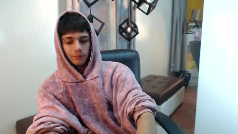 amethystshadow online show from April 25, 1:19 am