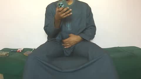 Snapshot of amir_elaraby chatting on September 29, 10:46 am Amir online show from September 29, 10:46 am