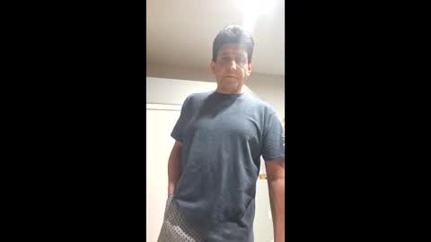 amontenelw online show from April 18, 9:22 am