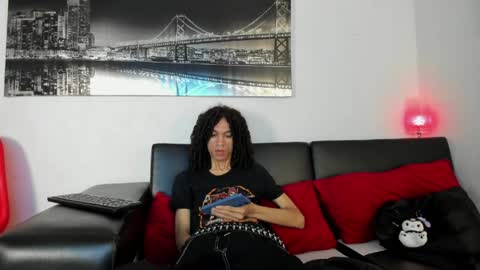 anddy_hugecock online show from May 31, 1:54 pm