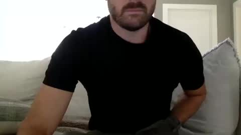 Snapshot of andees222 chatting on October 17, 3:38 pm Andees222 online show from October 17, 3:38 pm