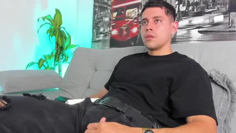 ANDER online show from February 3, 4:52 pm