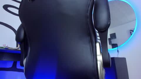 Snapshot of anders_x chatting on September 13, 2:34 am Andrs   -                   online show from September 13, 2:34 am