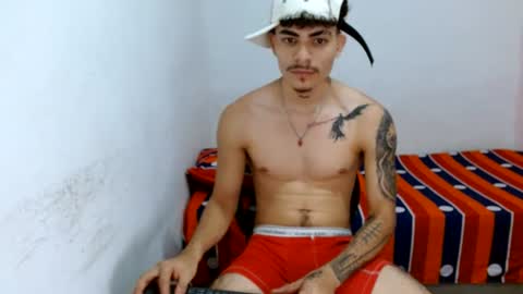 andr_093 online show from July 3, 9:48 am
