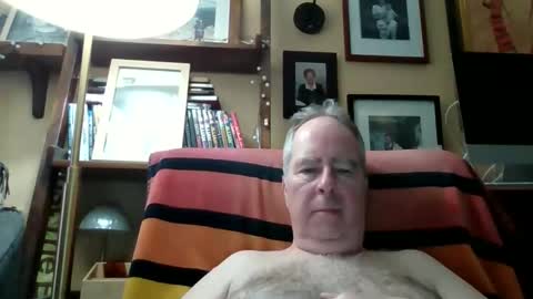 andre6045 online show from May 7, 6:30 pm