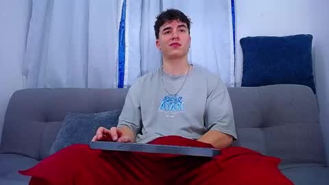 Andre Parker online show from October 9, 2:38 am