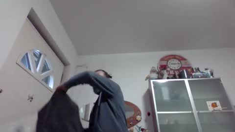 Andre online show from February 4, 8:09 am