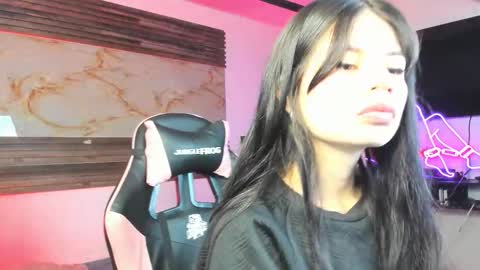 andrees_s online show from January 14, 3:33 am