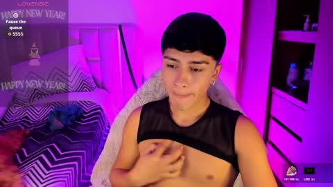 Andrew online show from February 26, 2:02 am