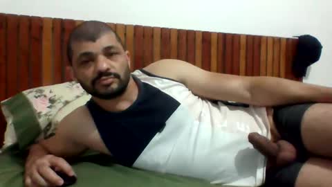 Snapshot of andreloko123 chatting on September 30, 2:07 am andreloko123 online show from September 30, 2:07 am