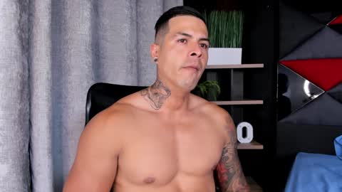 insta andres clark  online show from January 30, 1:55 am