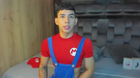 Andrew M. online show from February 28, 7:07 am