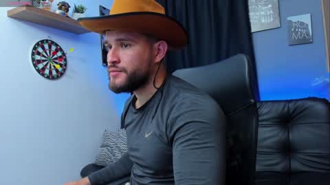 Andrew Diaz online show from January 29, 2:51 am