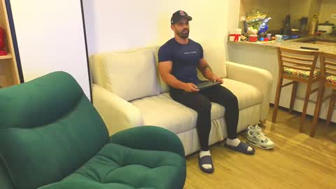 Andrew online show from January 23, 11:48 pm