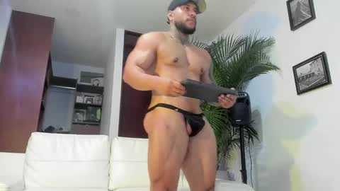 Snapshot of andrewjohnson0 chatting on January 25, 9:36 am Andrew Johnson online show from January 25, 9:36 am