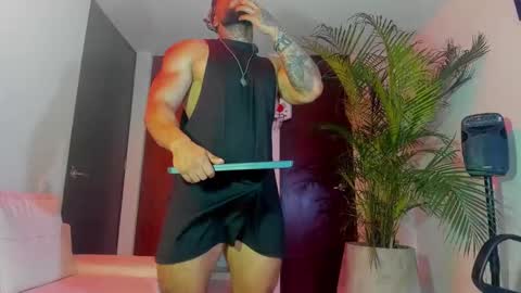 Snapshot of andrewjohnson0 chatting on March 5, 6:23 pm Andrew Johnson online show from March 5, 6:23 pm