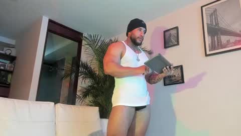 Snapshot of andrewjohnson0 chatting on January 30, 1:31 pm Andrew Johnson online show from January 30, 1:31 pm