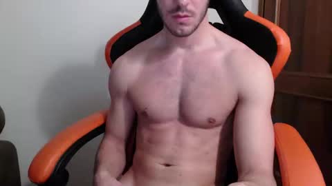 Snapshot of andrewyy34 chatting on March 8, 10:50 am Andrea online show from March 8, 10:50 am