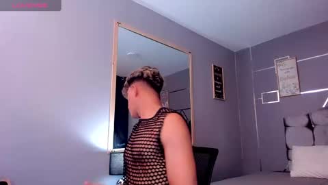 Snapshot of andrius_24 chatting on January 18, 12:47 pm      online show from January 18, 12:47 pm