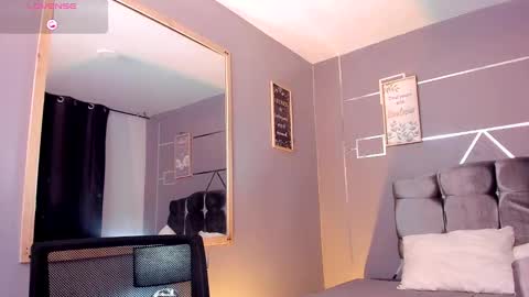 Snapshot of andrius_24 chatting on January 19, 12:50 pm      online show from January 19, 12:50 pm