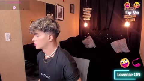 Snapshot of andrius_24 chatting on March 8, 6:03 pm      online show from March 8, 6:03 pm