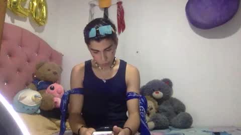 andryt31135 online show from May 20, 4:08 am