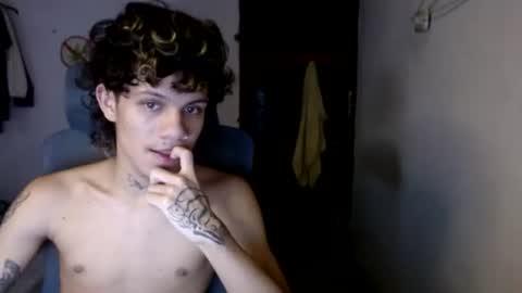 andy_dan1 online show from July 12, 6:37 am