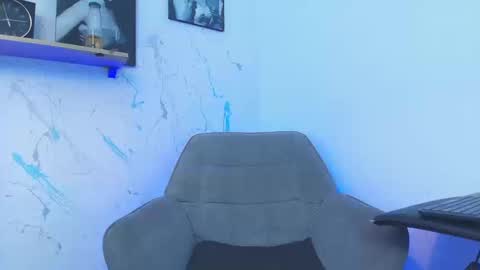 ANDY online show from January 13, 2:27 am