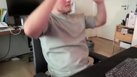 Snapshot of andycandy1994 chatting on September 15, 2:51 pm andycandy1994 online show from September 15, 2:51 pm